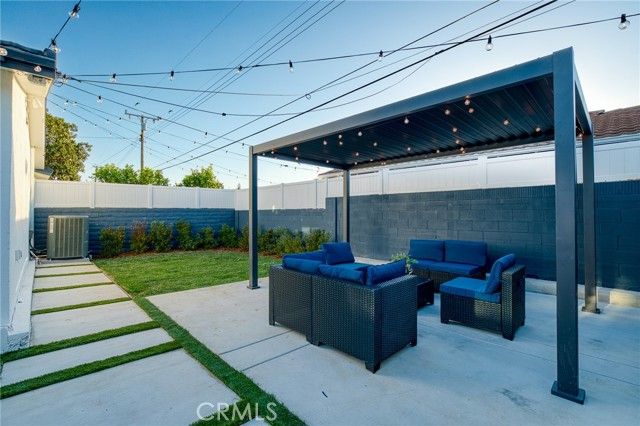 2705 E Orange Grove Avenue, Orange, CA 92867