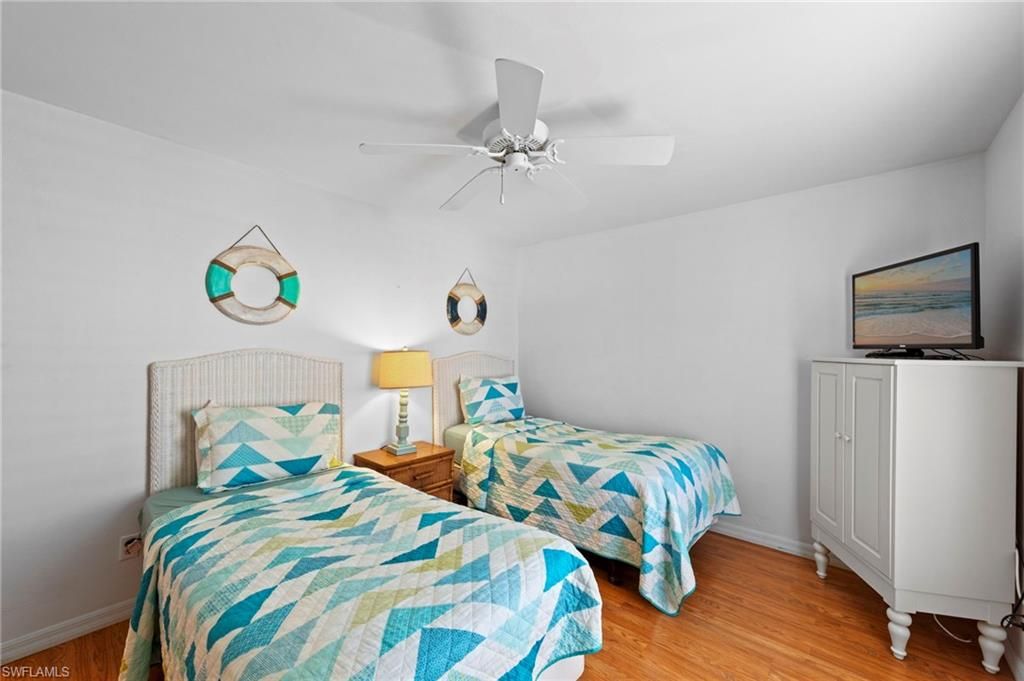 Image 24 of property listing at 2104 SW 38th TER, Cape Coral, FL 33914
