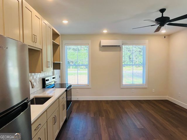 105 Gardenia Lane 105A, Lagrange, GA 30240