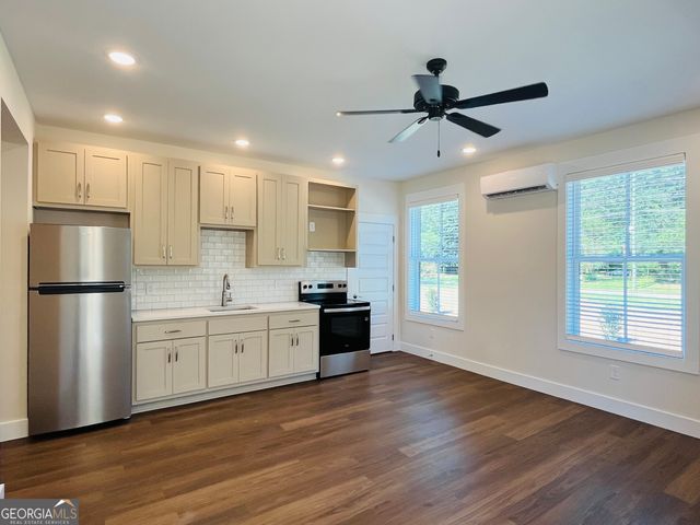 105 Gardenia Lane 105A, Lagrange, GA 30240