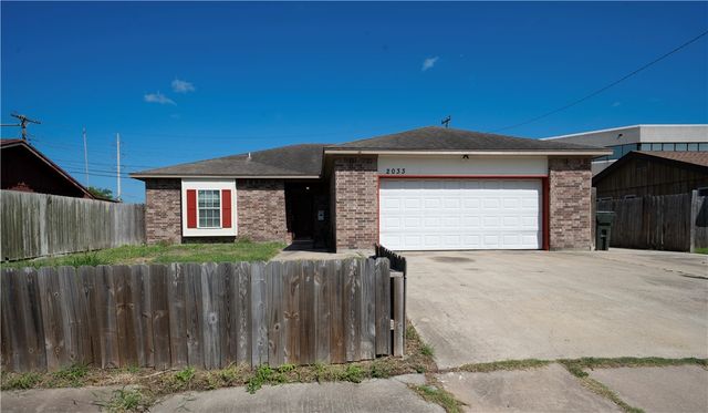 2033 Briarwood Dr, Corpus Christi, TX 78412