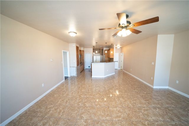 2033 Briarwood Dr, Corpus Christi, TX 78412