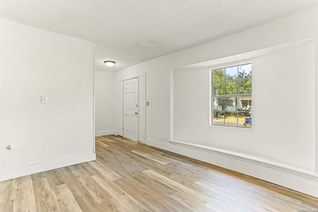 7032 Glen Mist, San Antonio, TX 78239