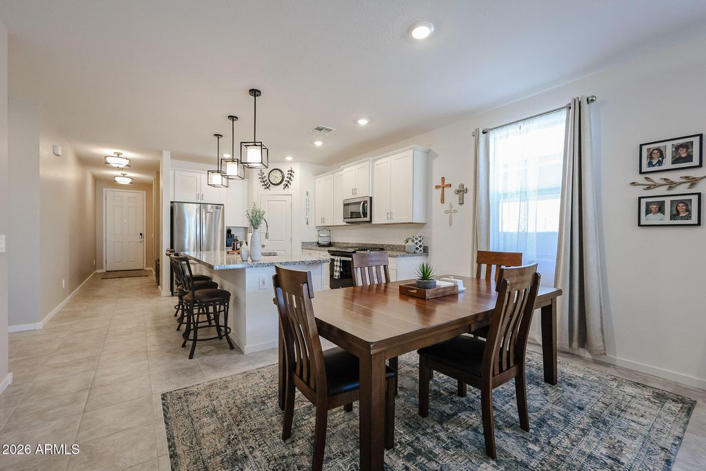 Image 10 of property listing at 32265 N UNION Street, San Tan Valley, AZ 85143