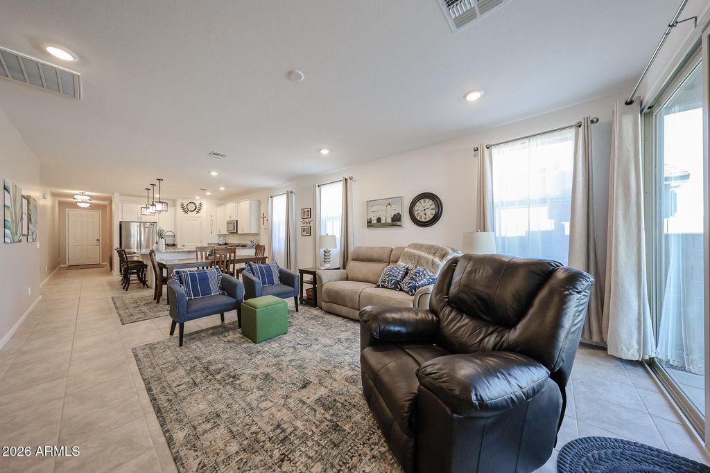Image 13 of property listing at 32265 N UNION Street, San Tan Valley, AZ 85143