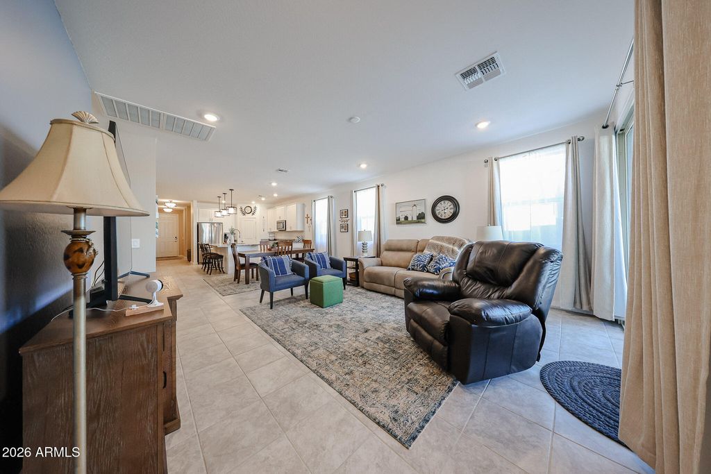 Image 14 of property listing at 32265 N UNION Street, San Tan Valley, AZ 85143