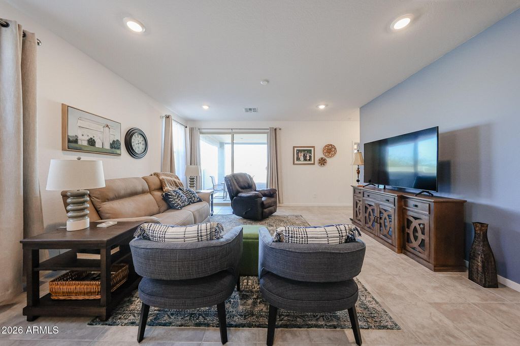 Image 15 of property listing at 32265 N UNION Street, San Tan Valley, AZ 85143