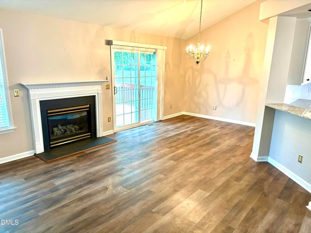 6 Bethany Place, Durham, NC 27712