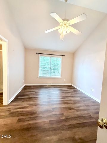 6 Bethany Place, Durham, NC 27712