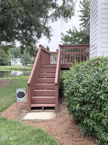 6 Bethany Place, Durham, NC 27712