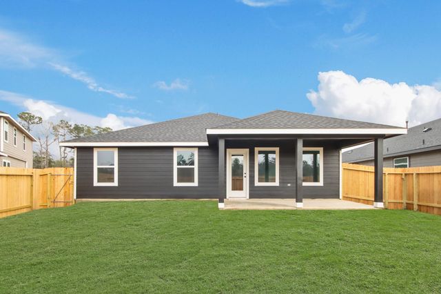 15747 Garden Ridge Drive, Montgomery, TX 77316