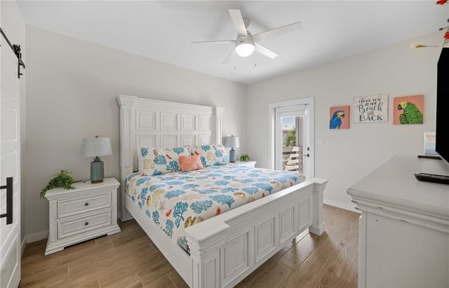 3087 S 11th St 401, Port Aransas, TX 78373