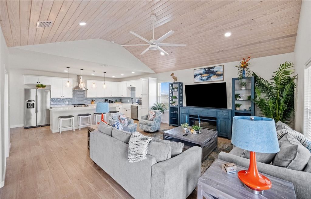 3087 S 11th St 401, Port Aransas, TX 78373 — photo 3