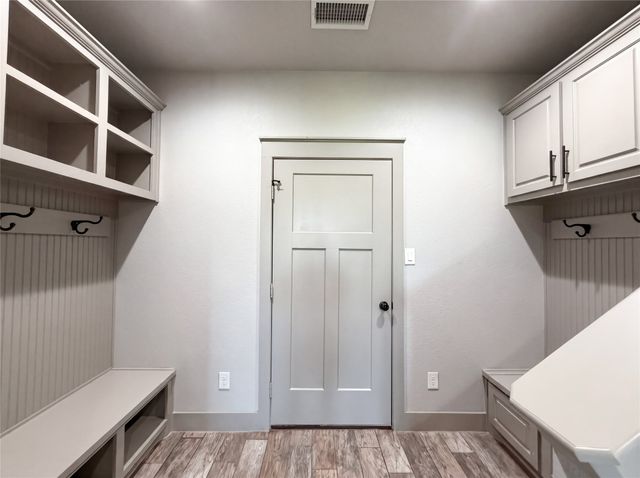 725 Cheyenne Trail, Trenton, TX 75490