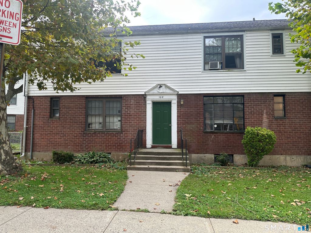 164 Virginia Avenue B, Bridgeport, CT 06610