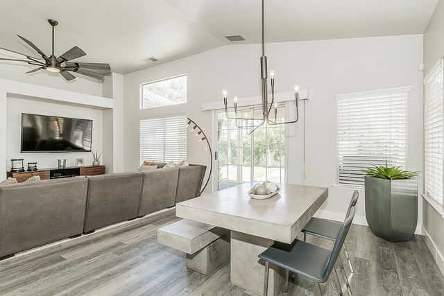 2702 E Caraway Court, Fresno, CA 93720
