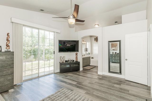 2702 E Caraway Court, Fresno, CA 93720