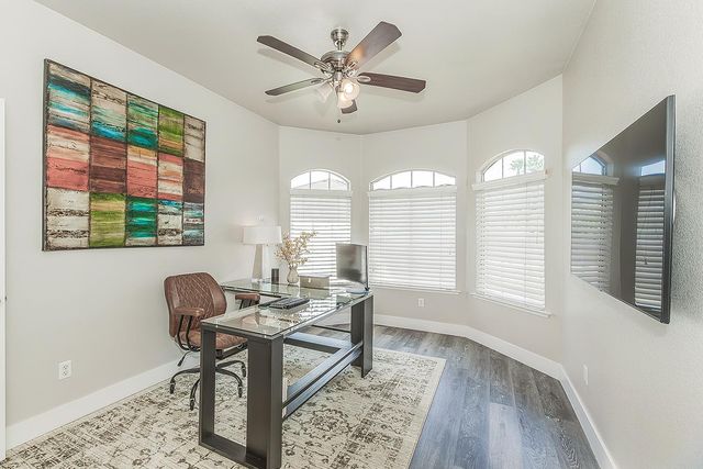 2702 E Caraway Court, Fresno, CA 93720