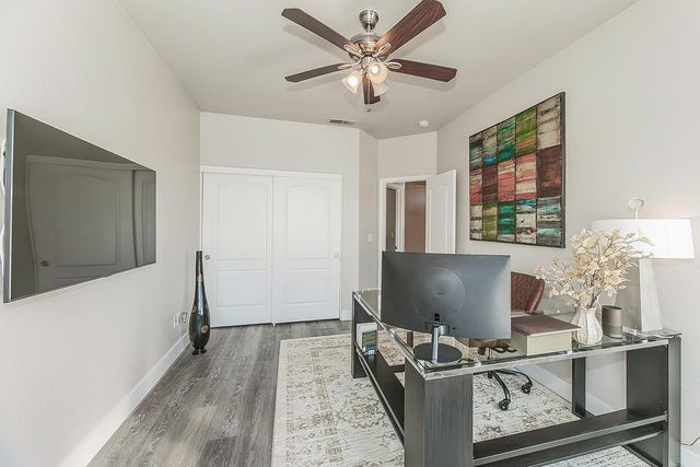 2702 E Caraway Court, Fresno, CA 93720
