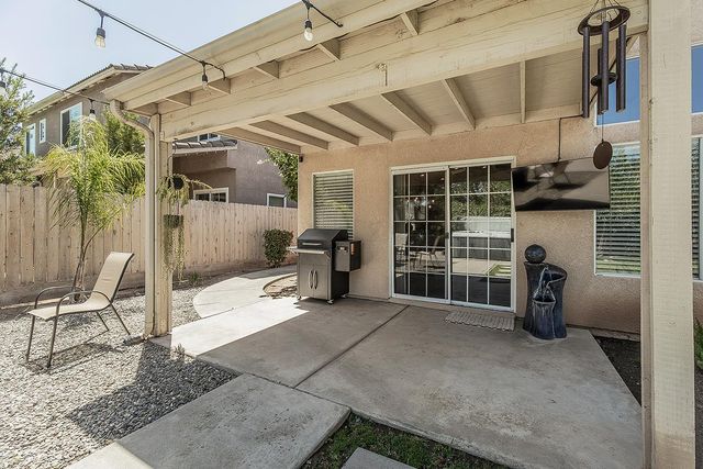 2702 E Caraway Court, Fresno, CA 93720