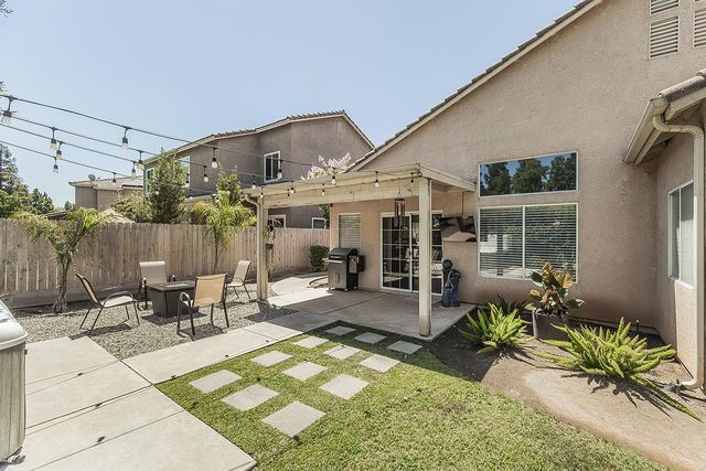 2702 E Caraway Court, Fresno, CA 93720