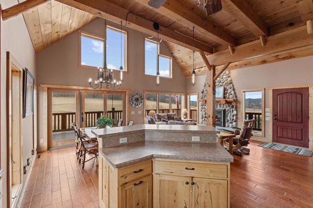 E7748 Mill Road, Spring Green, WI 53588