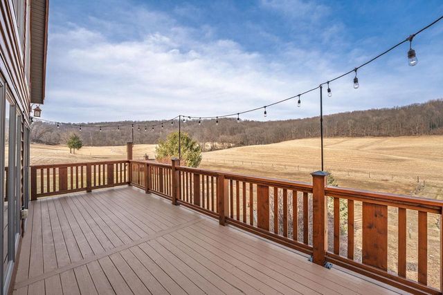 E7748 Mill Road, Spring Green, WI 53588