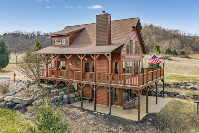 E7748 Mill Road, Spring Green, WI 53588