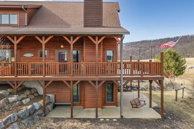 E7748 Mill Road, Spring Green, WI 53588