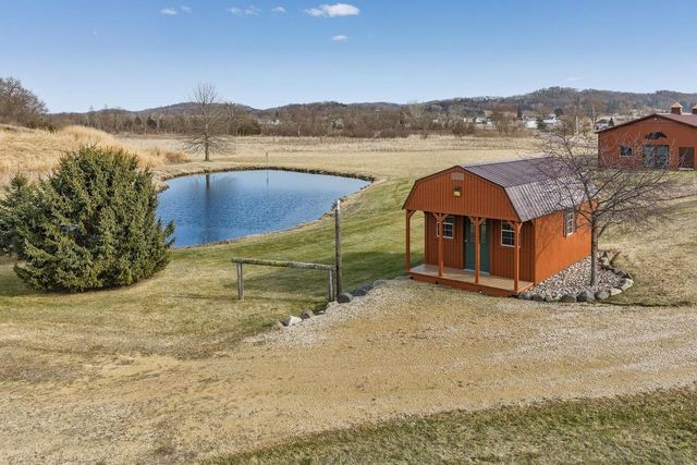 E7748 Mill Road, Spring Green, WI 53588