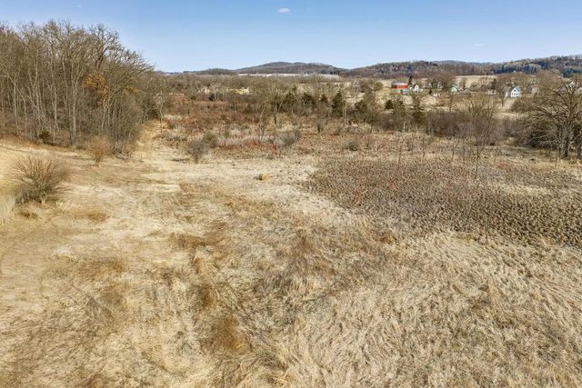 E7748 Mill Road, Spring Green, WI 53588