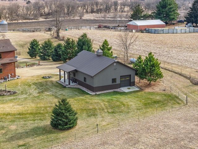 E7748 Mill Road, Spring Green, WI 53588