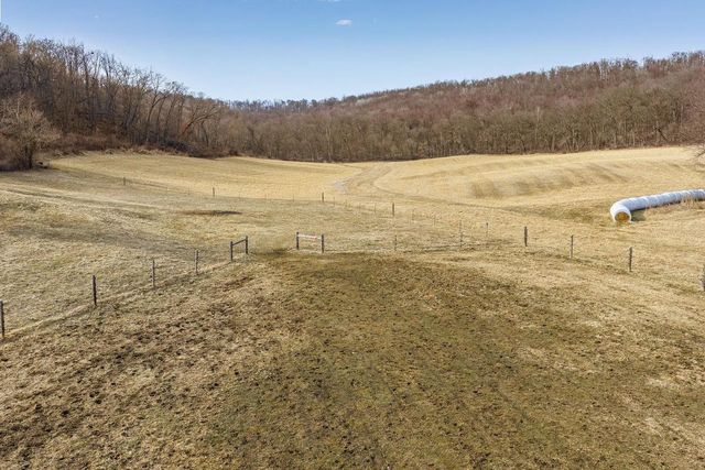 E7748 Mill Road, Spring Green, WI 53588