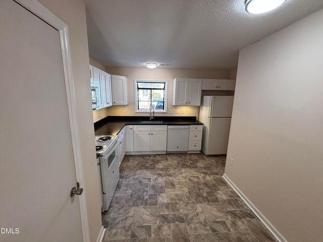 54 Willow Bridge Drive, Durham, NC 27707