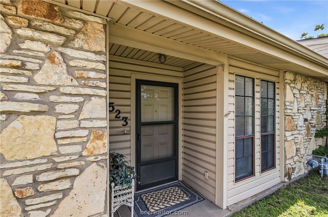 2523 Longmire Drive, College Station, TX 77845