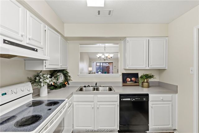 2523 Longmire Drive, College Station, TX 77845
