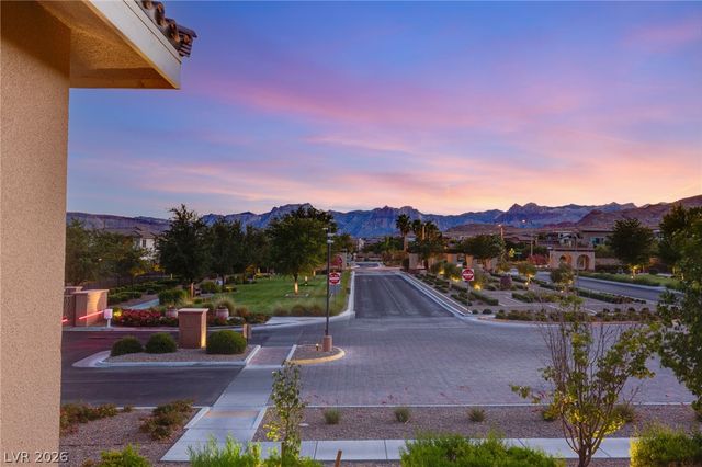 12118 Paseo Terraza Lane, Las Vegas, NV 89138