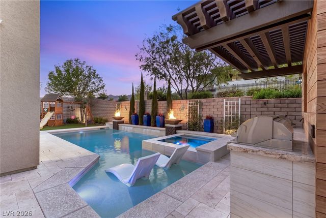 12118 Paseo Terraza Lane, Las Vegas, NV 89138