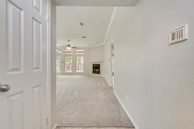 7505 Olympia Trail, Fort Worth, TX 76137