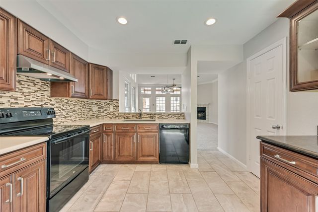 7505 Olympia Trail, Fort Worth, TX 76137