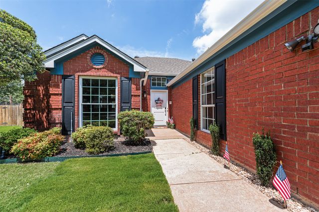 7505 Olympia Trail, Fort Worth, TX 76137