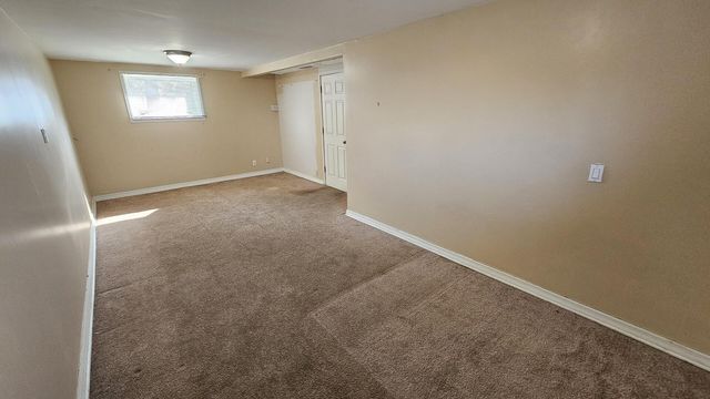 18570 W Pamela Place, Gurnee, IL 60031