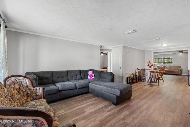 6990 ROBERT F KENNEDY Circle, Jacksonville, FL 32209