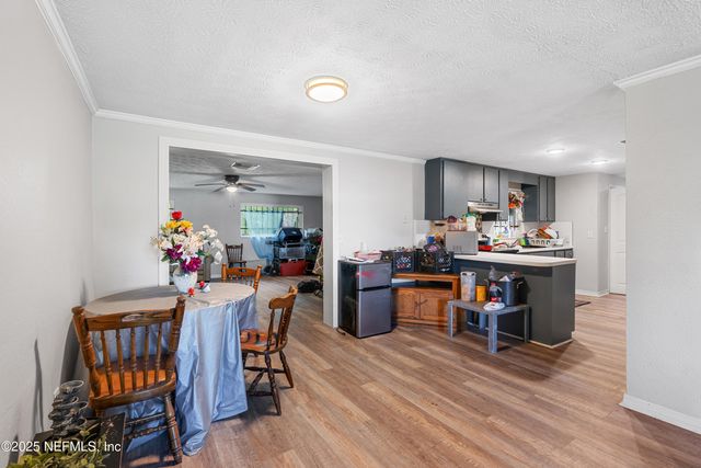 6990 ROBERT F KENNEDY Circle, Jacksonville, FL 32209