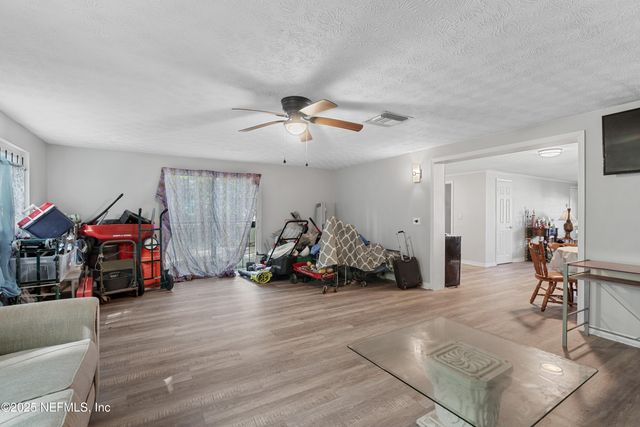6990 ROBERT F KENNEDY Circle, Jacksonville, FL 32209