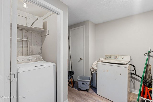 6990 ROBERT F KENNEDY Circle, Jacksonville, FL 32209