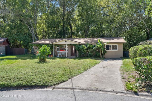 6990 ROBERT F KENNEDY Circle, Jacksonville, FL 32209
