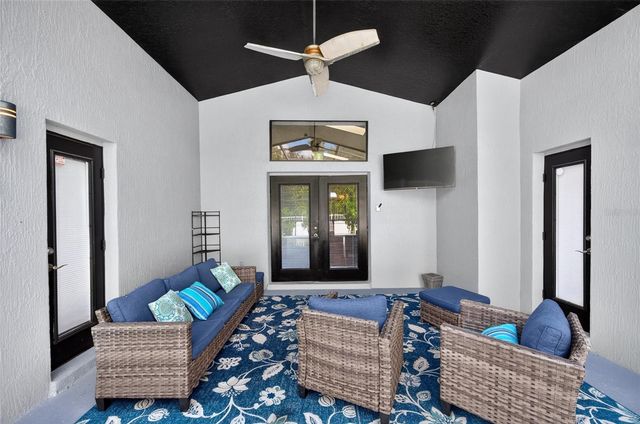 2577 ONEIDA LOOP, Kissimmee, FL 34747