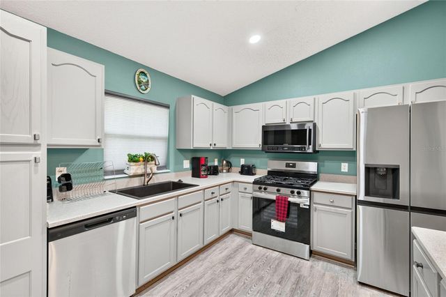 2577 ONEIDA LOOP, Kissimmee, FL 34747