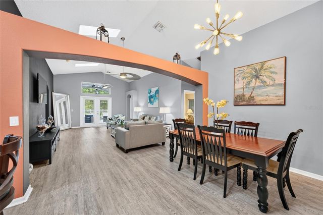 2577 ONEIDA LOOP, Kissimmee, FL 34747